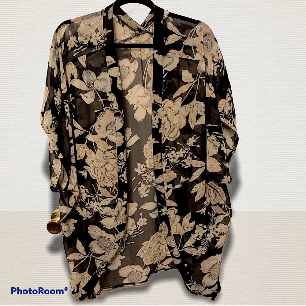 Very nice Kimono style jacket.